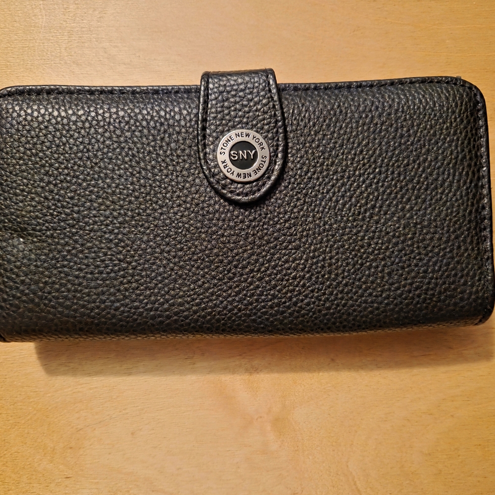 Black Pebbled Wallet